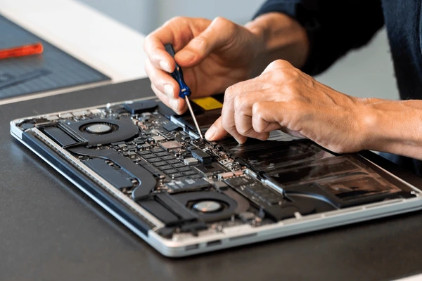 Expert Technicians